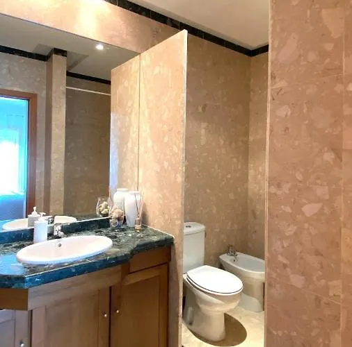 Pleno Beach-side Апартаменты *